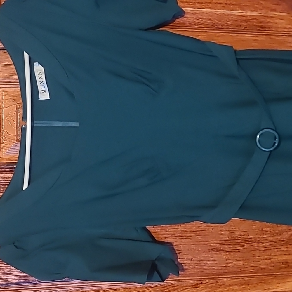 Dress - Picture 3 of 6